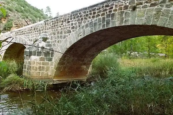 Imagen representativa de Puente de Cristinas