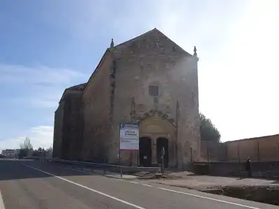 Imagen de portada para Panteón de los Marqueses de Moya en Carboneras de Guadazaón