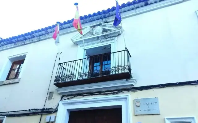 Imagen representativa de El Ayuntamiento de Cañete revalida patrocinio con Cuenca Desconocida