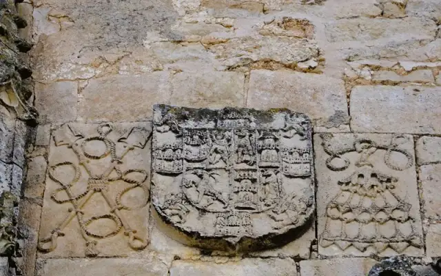 Imagen representativa de ¿Por qué dos de las personas más poderosas de la España de los Reyes Católicos eligieron Carboneras de Guadazaón para su descanso eterno?