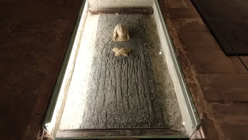 Imagen de portada del artículo: El sepulcro de Doña Teresa de Luna