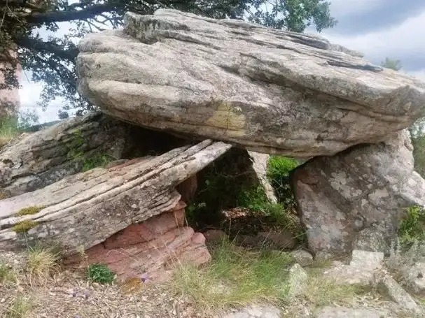 Imagen de portada del artículo: El dolmen del Ródeno