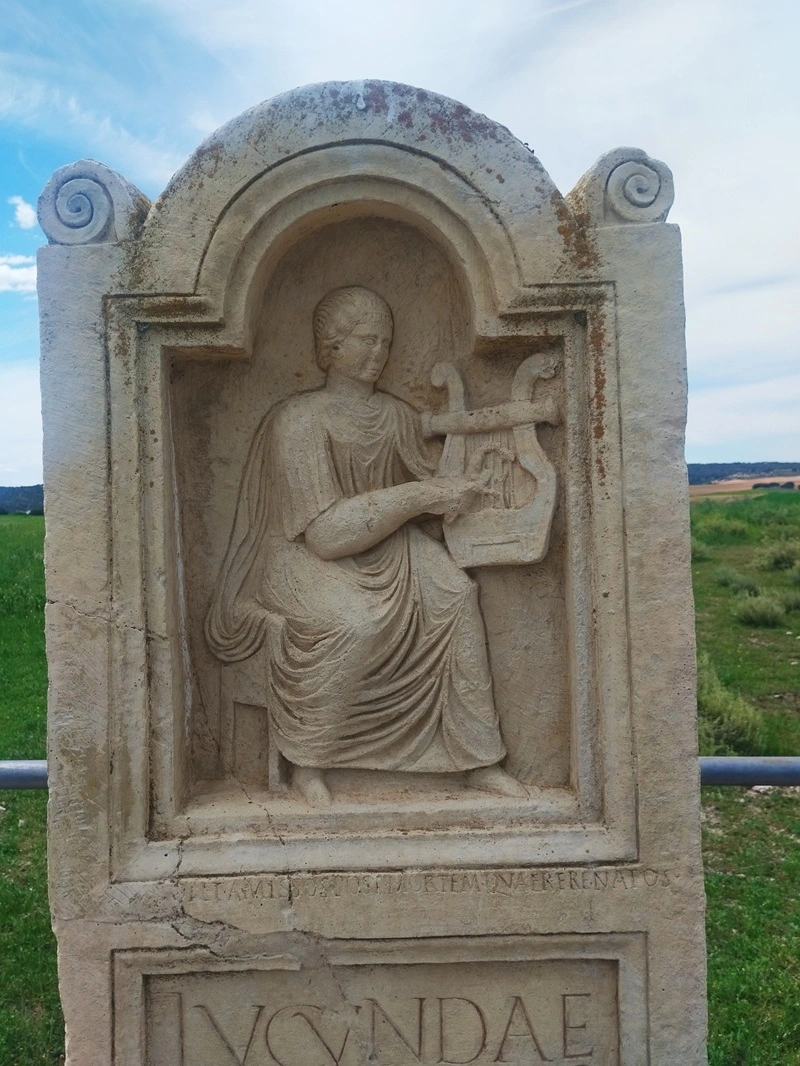 Imagen de portada del artículo: Iucunda, la esclava de Manio Valerio Vítulo